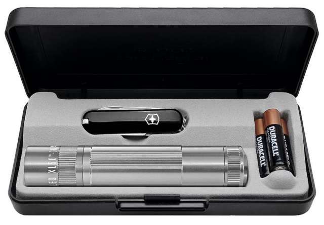Mag-Lite LED XL50 plus nožík VICTORINOX s 5. funkciami