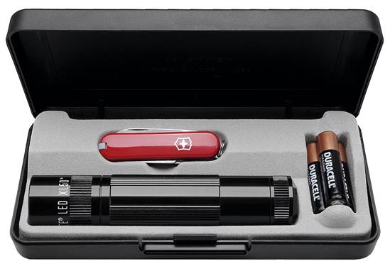 Mag-Lite LED XL100 plus nožík VICTORINOX s 5. funkciami
