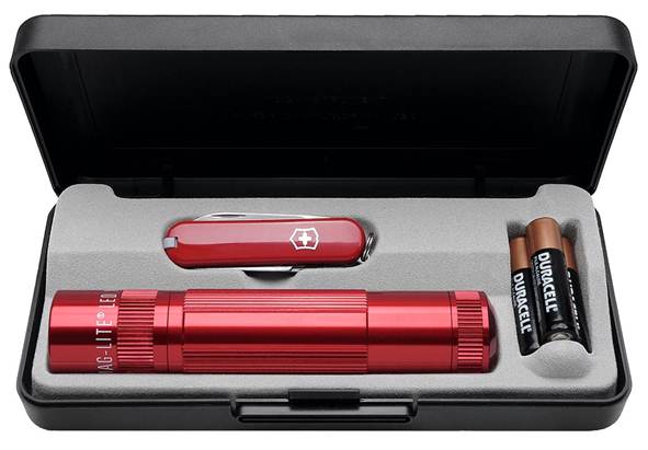 Mag-Lite LED XL200 plus nožík VICTORINOX s 5. funkciami